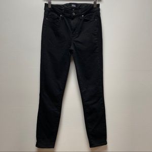 Paige Hoxton Crop Jeans Size 26